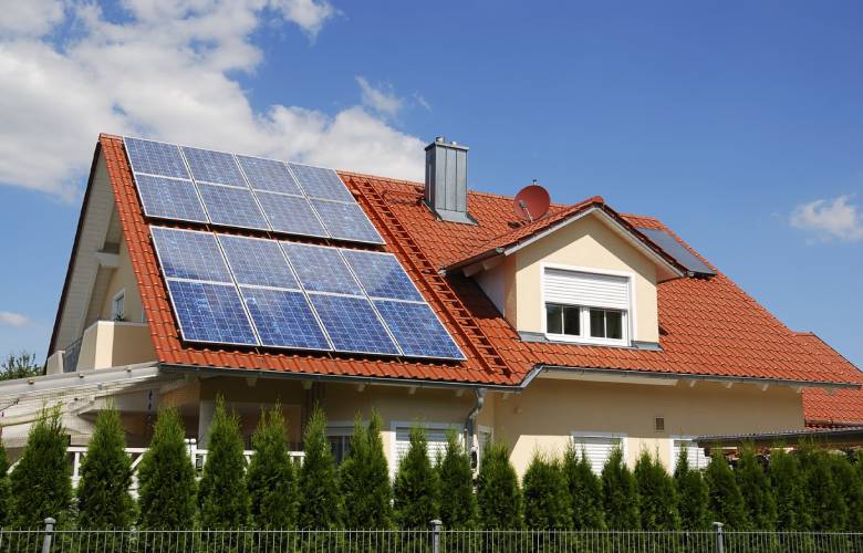 elektriciteit opwekken door zonnepanelen